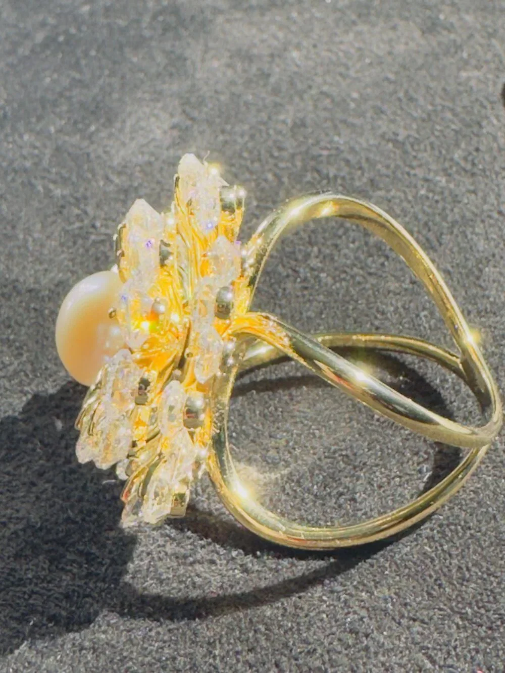 Sparkling CZ Flower Scarf Ring Pearl Center 2-in-1